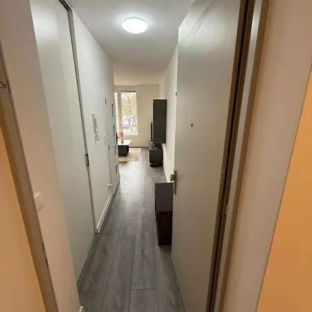 Novostavba Zahradne Sady 2 Izbovy S Parkovanim